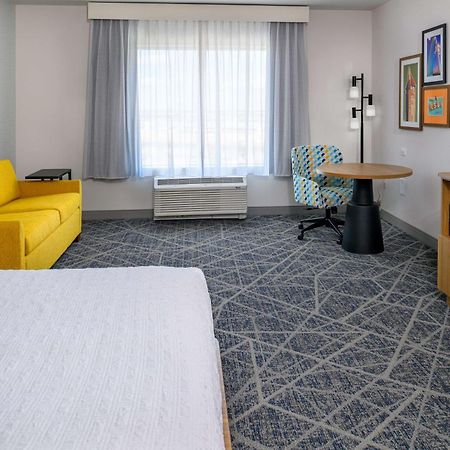 Hampton Inn By Hilton St Louis Airport Woodson Terrace Buitenkant foto