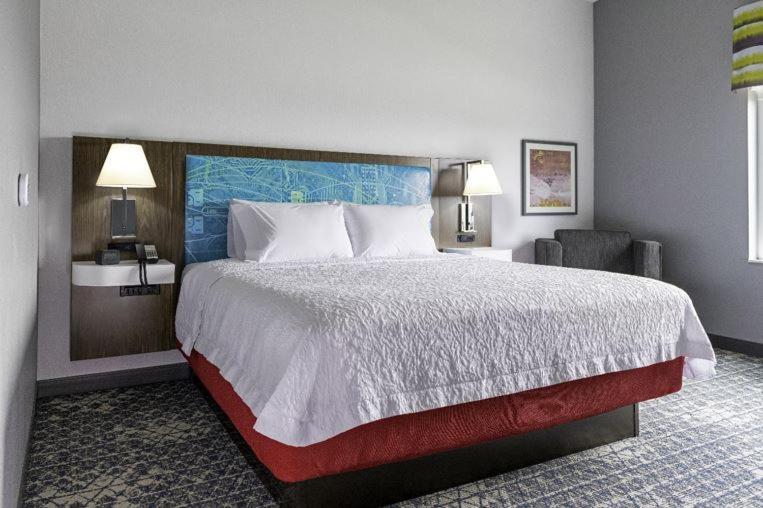 Hampton Inn By Hilton St Louis Airport Woodson Terrace Buitenkant foto
