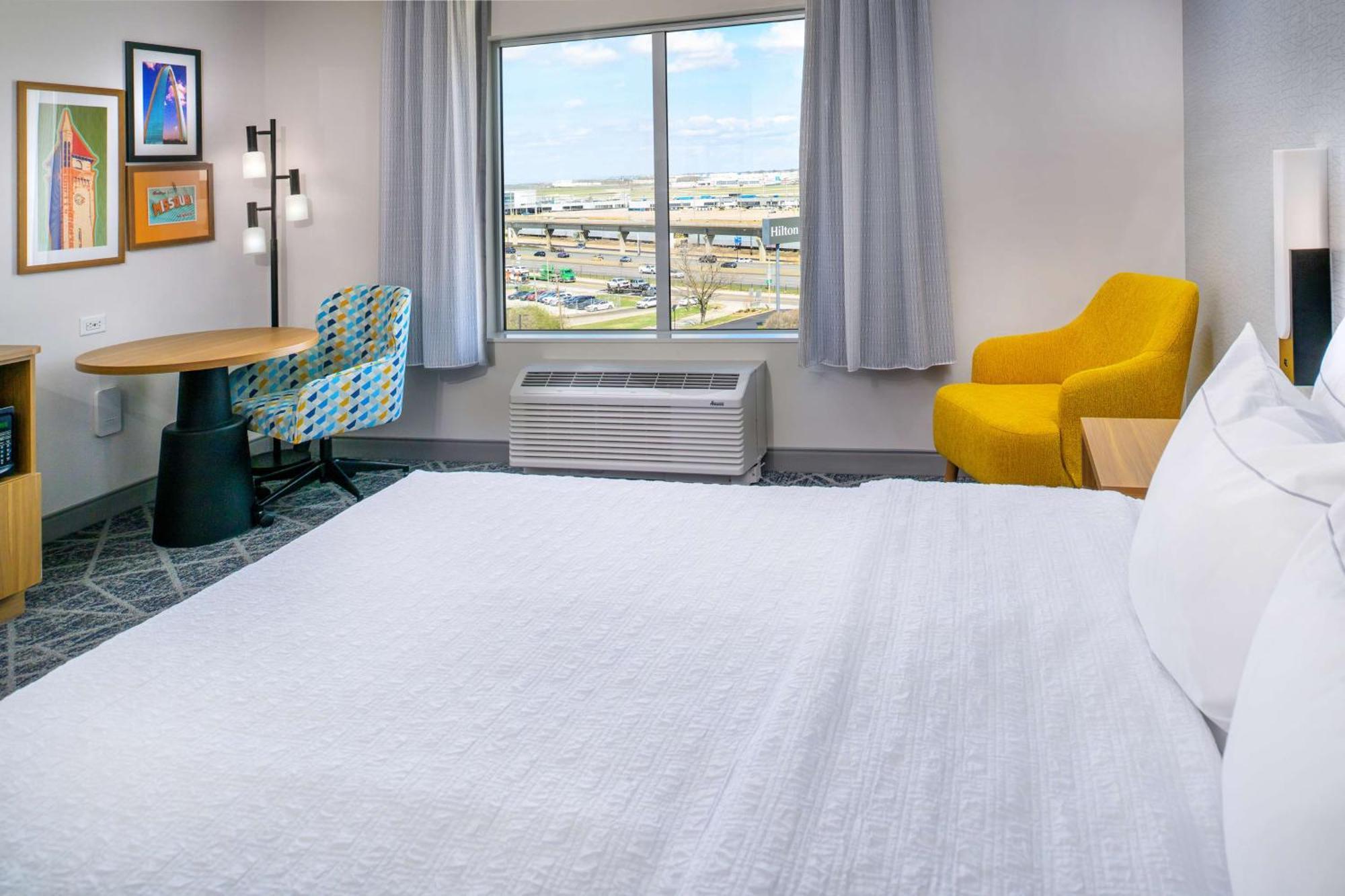 Hampton Inn By Hilton St Louis Airport Woodson Terrace Buitenkant foto