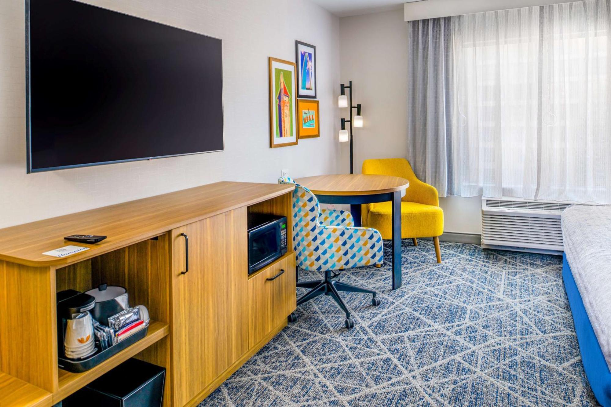 Hampton Inn By Hilton St Louis Airport Woodson Terrace Buitenkant foto